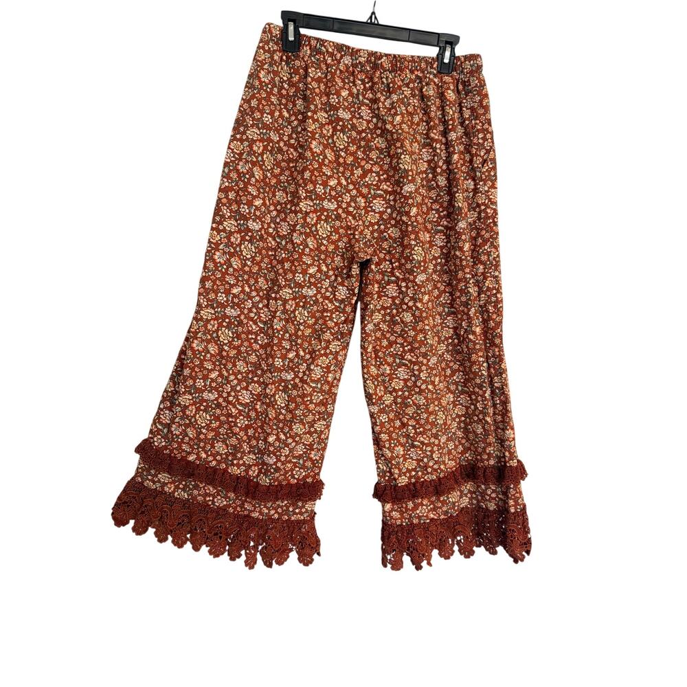 BlueVelvet Floral Pants Size M - Picture 7 of 8